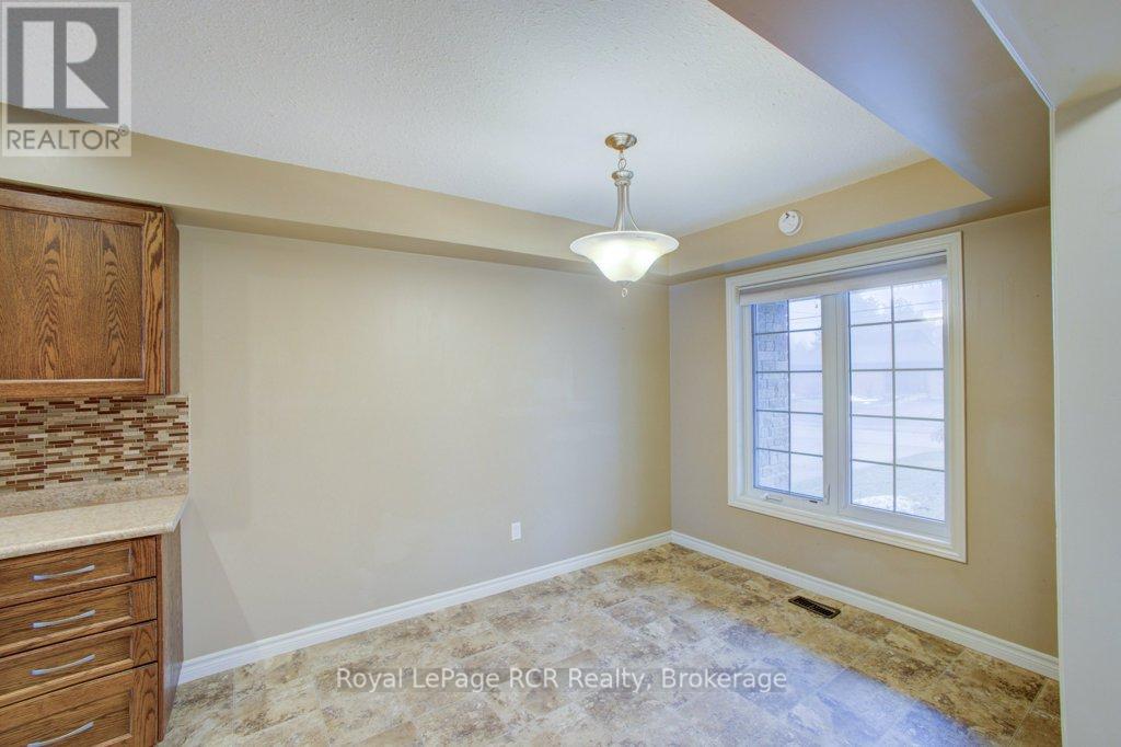 371 Main Street W, Minto, Ontario  N0G 2P0 - Photo 19 - X12868372