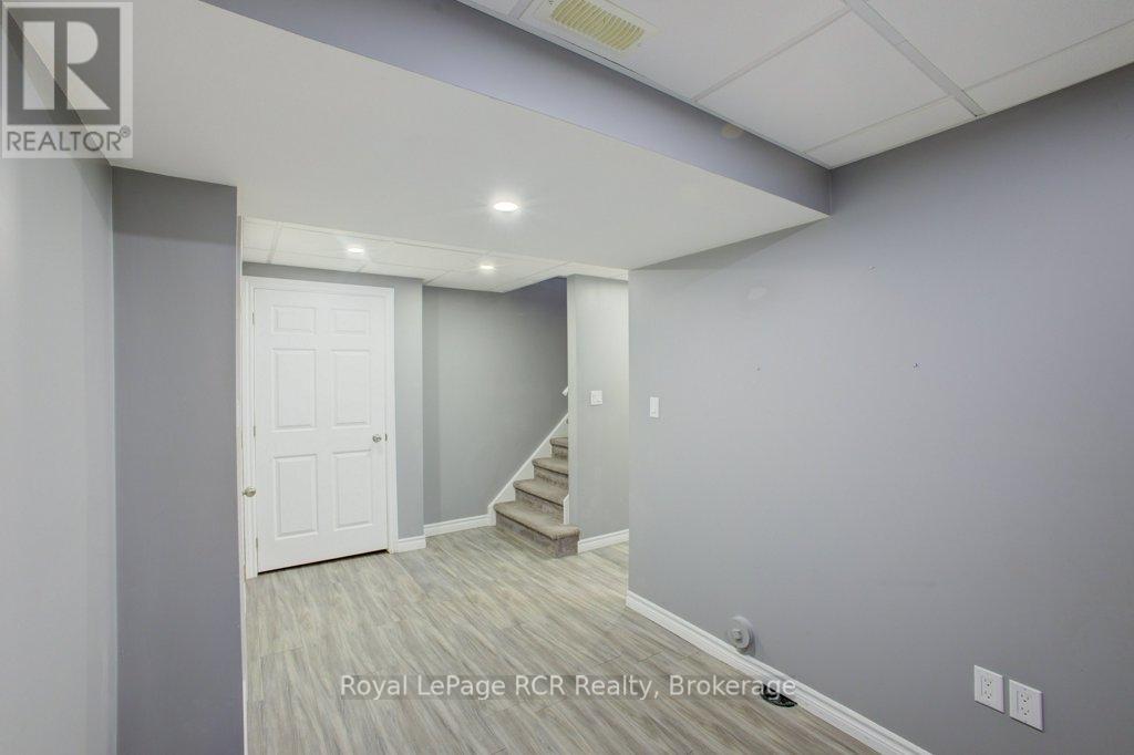 371 Main Street W, Minto, Ontario  N0G 2P0 - Photo 27 - X12868372