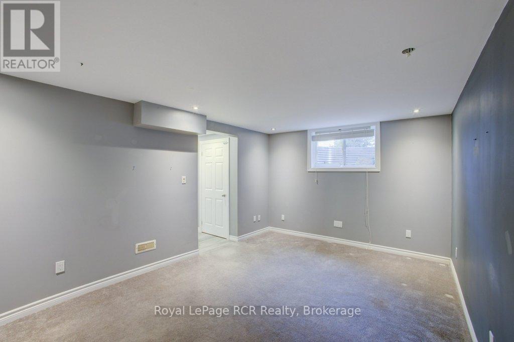 371 Main Street W, Minto, Ontario  N0G 2P0 - Photo 31 - X12868372