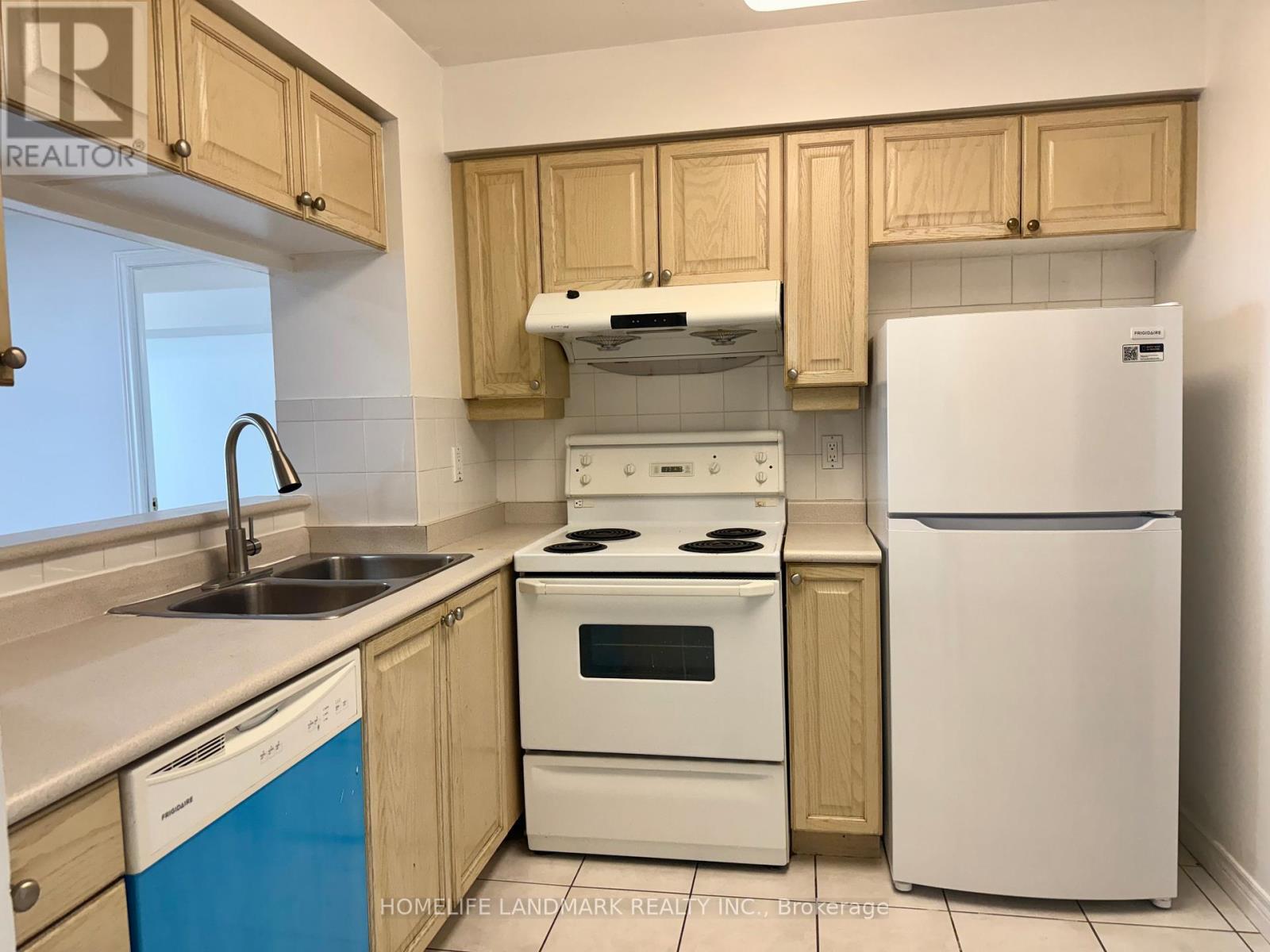 #2139 - 68 Corporate Drive, Toronto, Ontario  M1H 3G4 - Photo 5 - E12873494