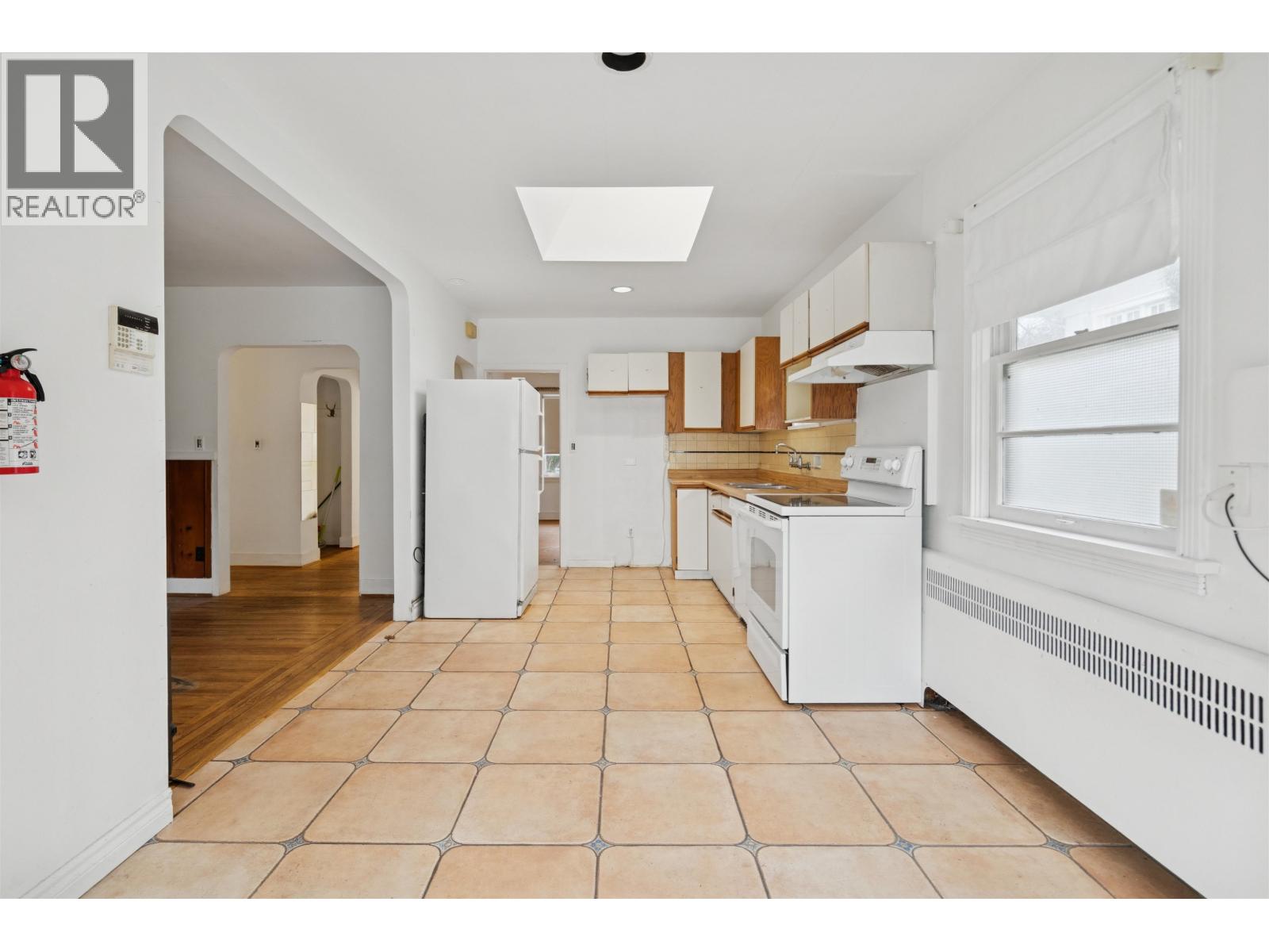 1830 W 33rd Avenue, Vancouver, British Columbia  V6M 1B2 - Photo 12 - R3098963