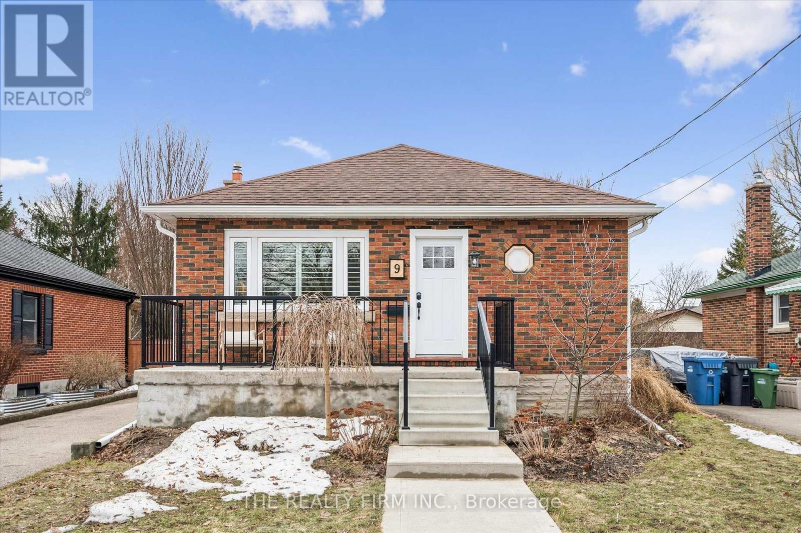 9 DODDS AVENUE E, guelph (st. patrick's ward), Ontario