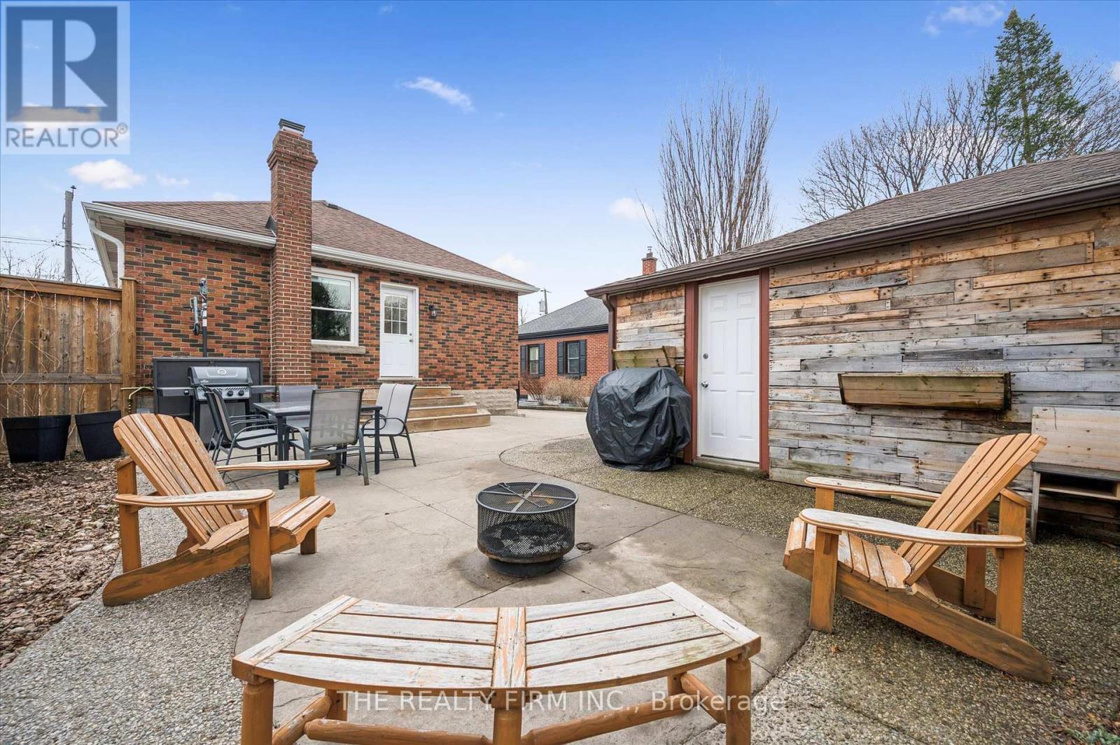 9 Dodds Avenue E, Guelph (St. Patrick's Ward), Ontario  N1E 5X2 - Photo 38 - X12873550