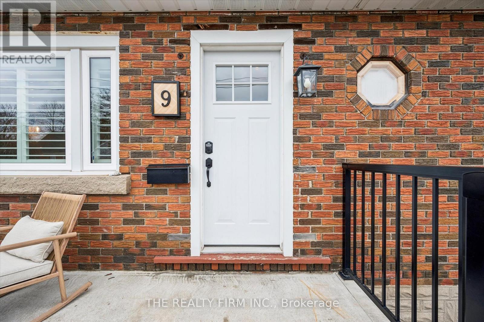 9 Dodds Avenue E, Guelph (St. Patrick's Ward), Ontario  N1E 5X2 - Photo 7 - X12873550