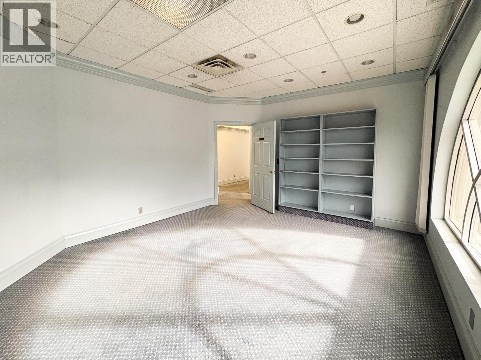 1674 Bertram Street Unit# 200, Kelowna, British Columbia  V1Y 9G4 - Photo 8 - 10378562