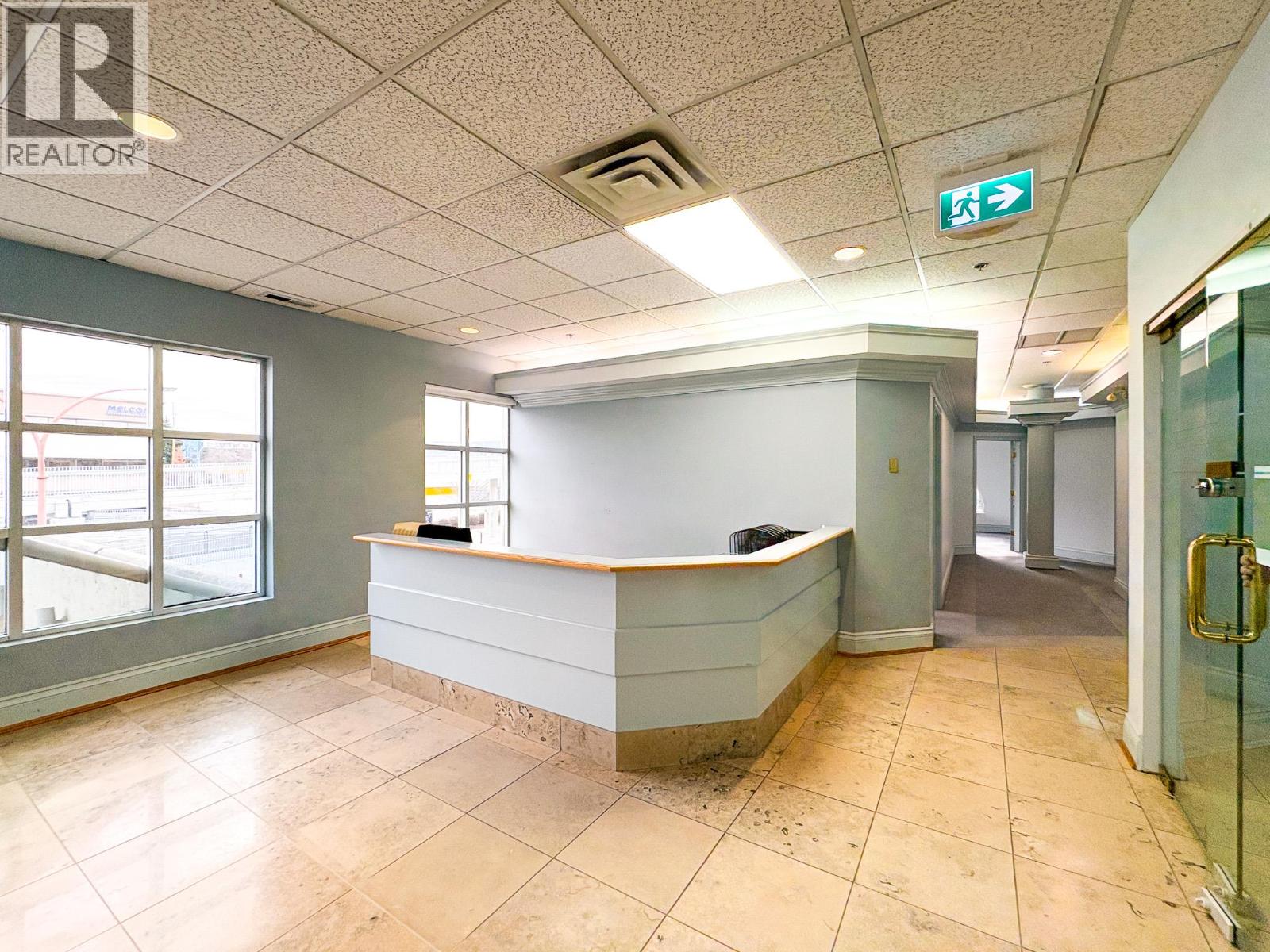 1674 Bertram Street Unit# 200, Kelowna, British Columbia  V1Y 9G4 - Photo 2 - 10378562