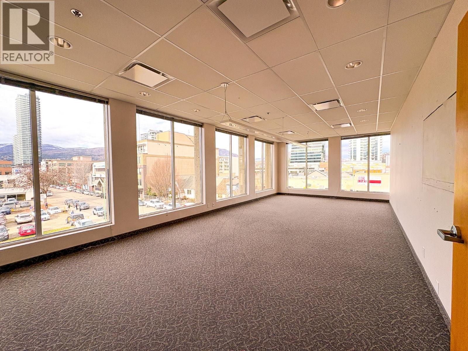 1674 Bertram Street Unit# 300, Kelowna, British Columbia  V1Y 9G4 - Photo 8 - 10378564