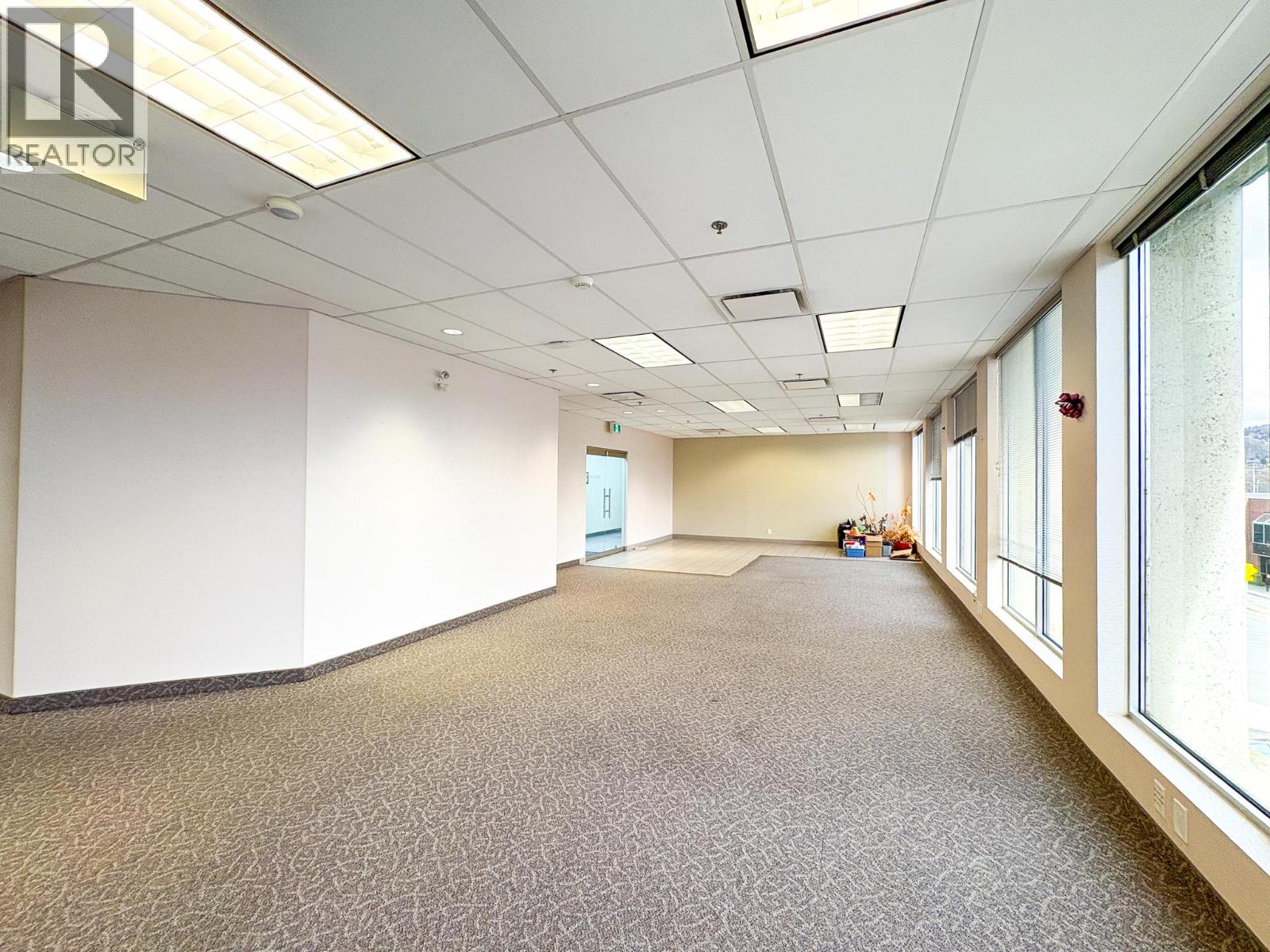 1674 Bertram Street Unit# 300, Kelowna, British Columbia  V1Y 9G4 - Photo 3 - 10378564