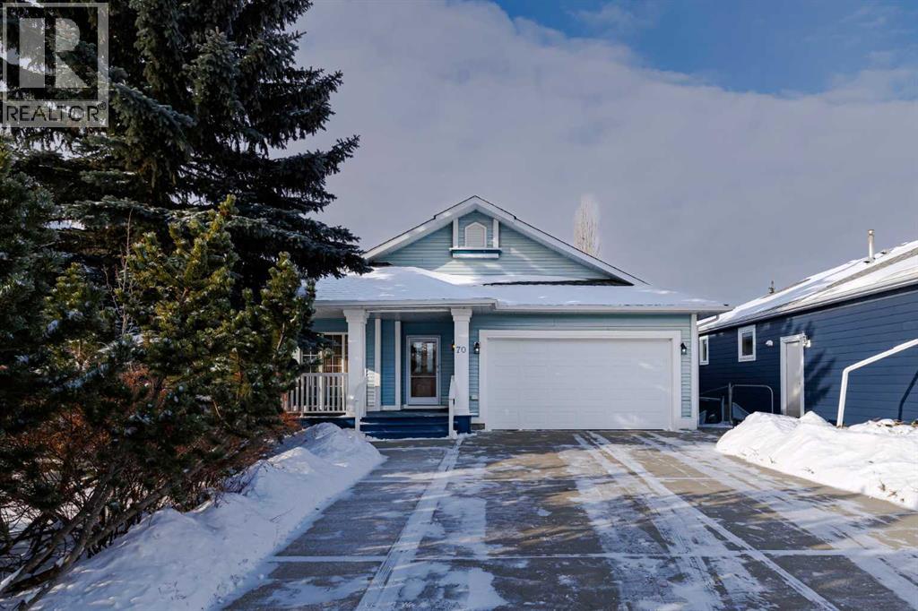 70 Riverview Circle, Cochrane, Alberta  T4C 1K3 - Photo 1 - A2292705