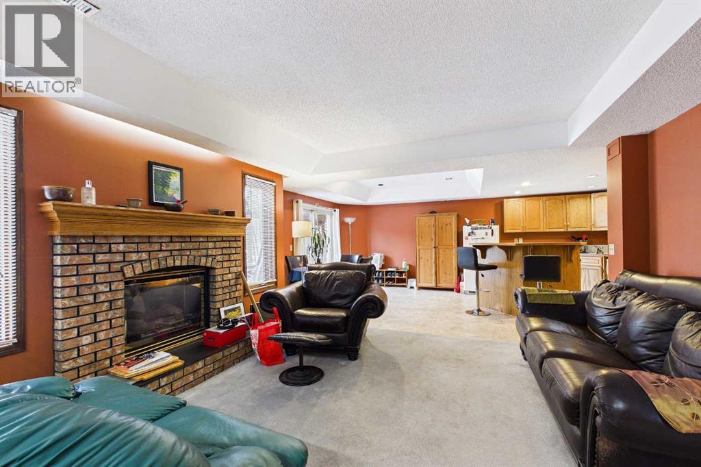 70 Riverview Circle, Cochrane, Alberta  T4C 1K3 - Photo 31 - A2292705