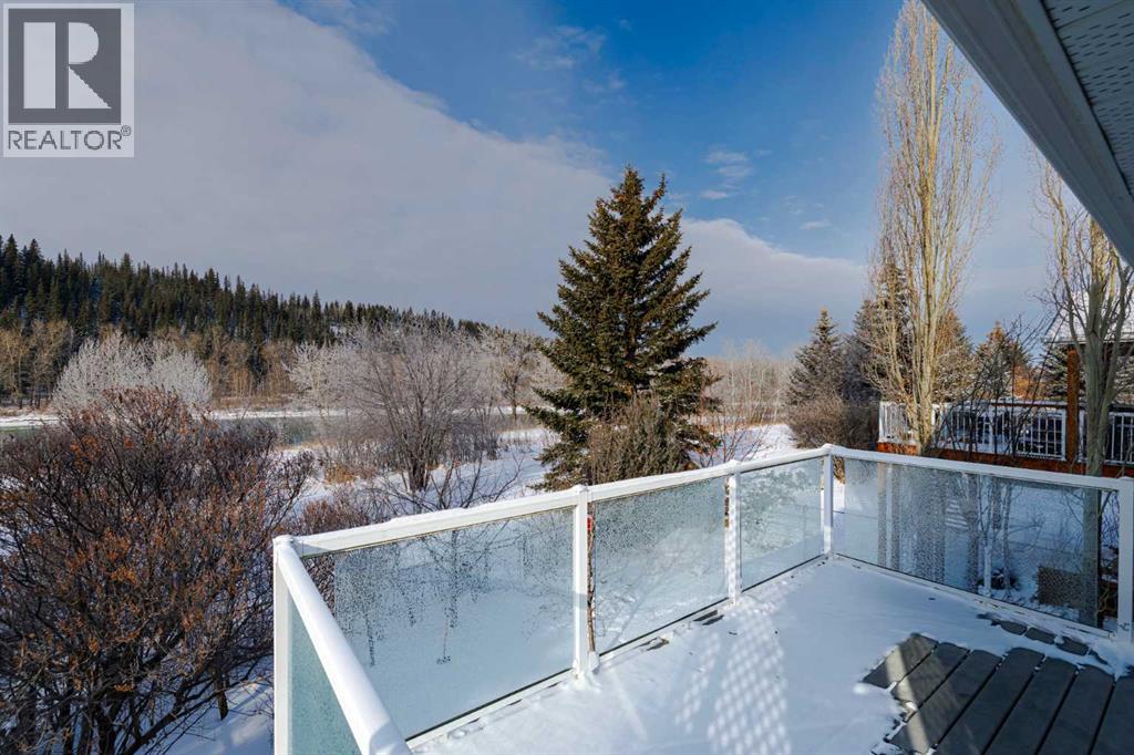 70 Riverview Circle, Cochrane, Alberta  T4C 1K3 - Photo 9 - A2292705