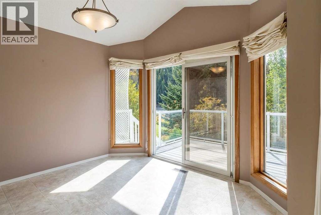 70 Riverview Circle, Cochrane, Alberta  T4C 1K3 - Photo 17 - A2292705