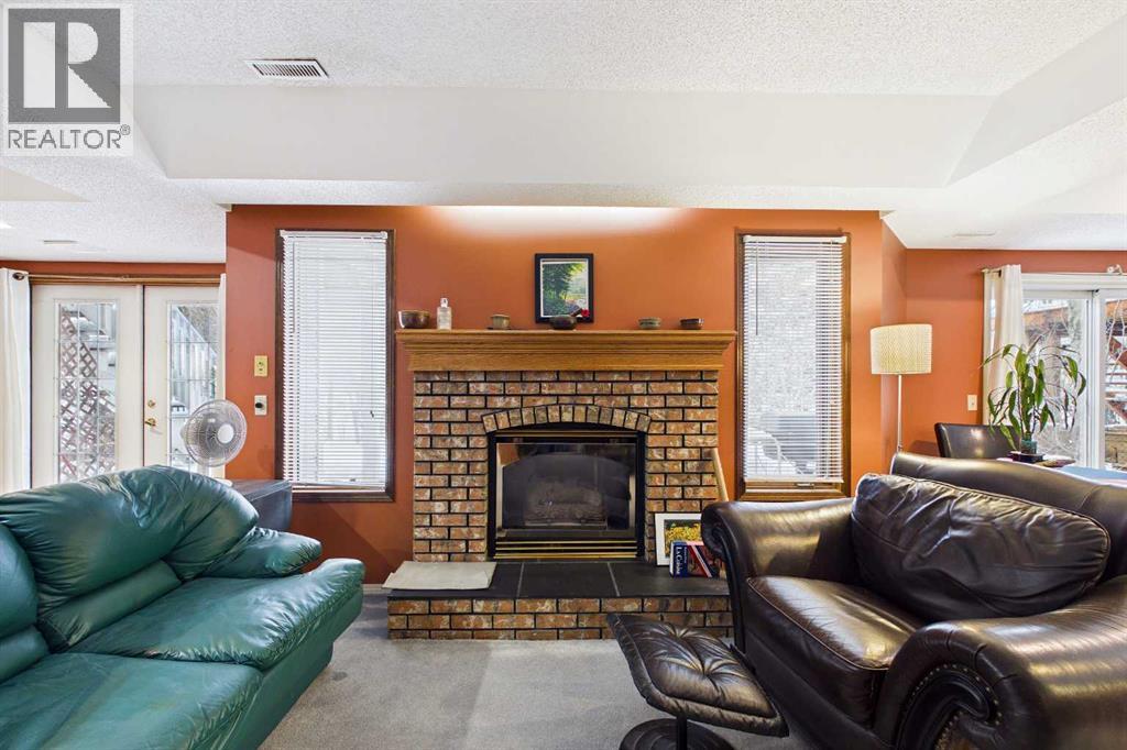 70 Riverview Circle, Cochrane, Alberta  T4C 1K3 - Photo 23 - A2292705