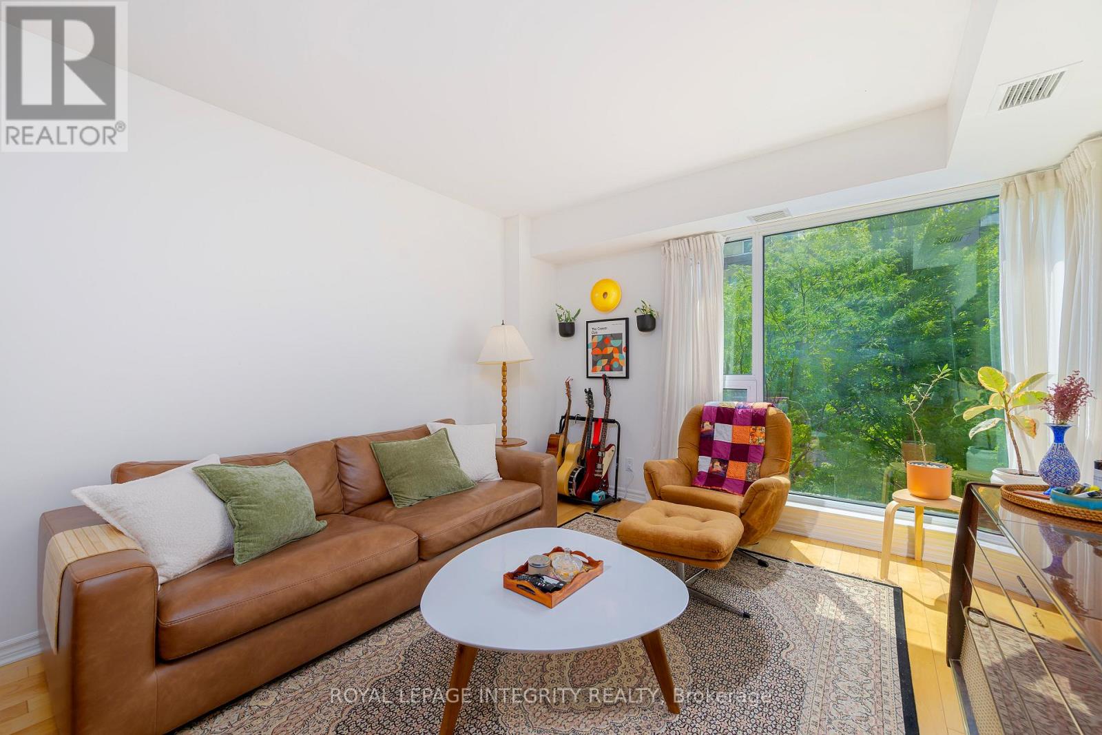 206 - 250 Lett Street, Ottawa, Ontario  K1R 0A8 - Photo 12 - X12873520