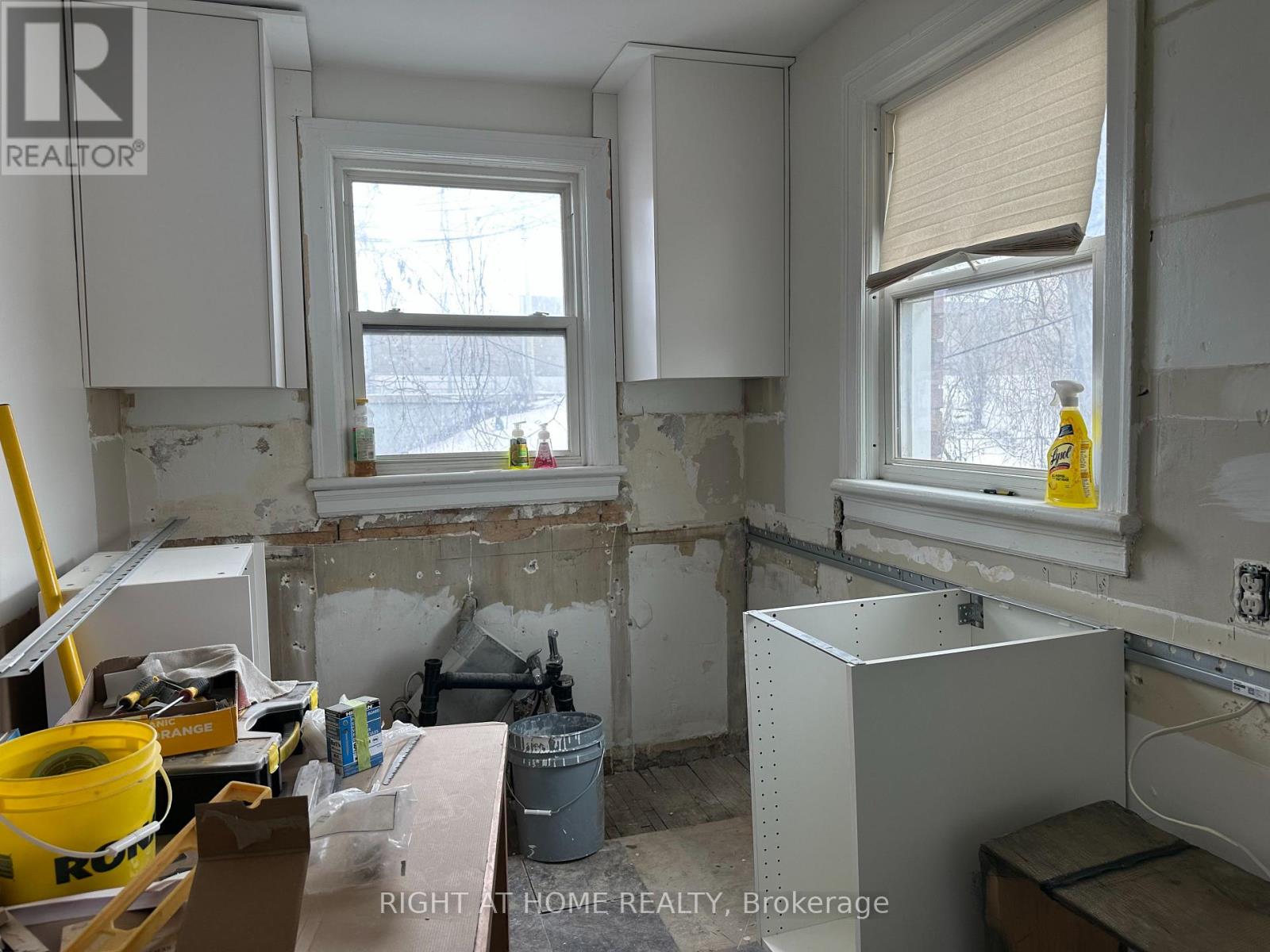 55 Glendale Avenue S, Ottawa, Ontario  K1S 1W3 - Photo 8 - X12873522