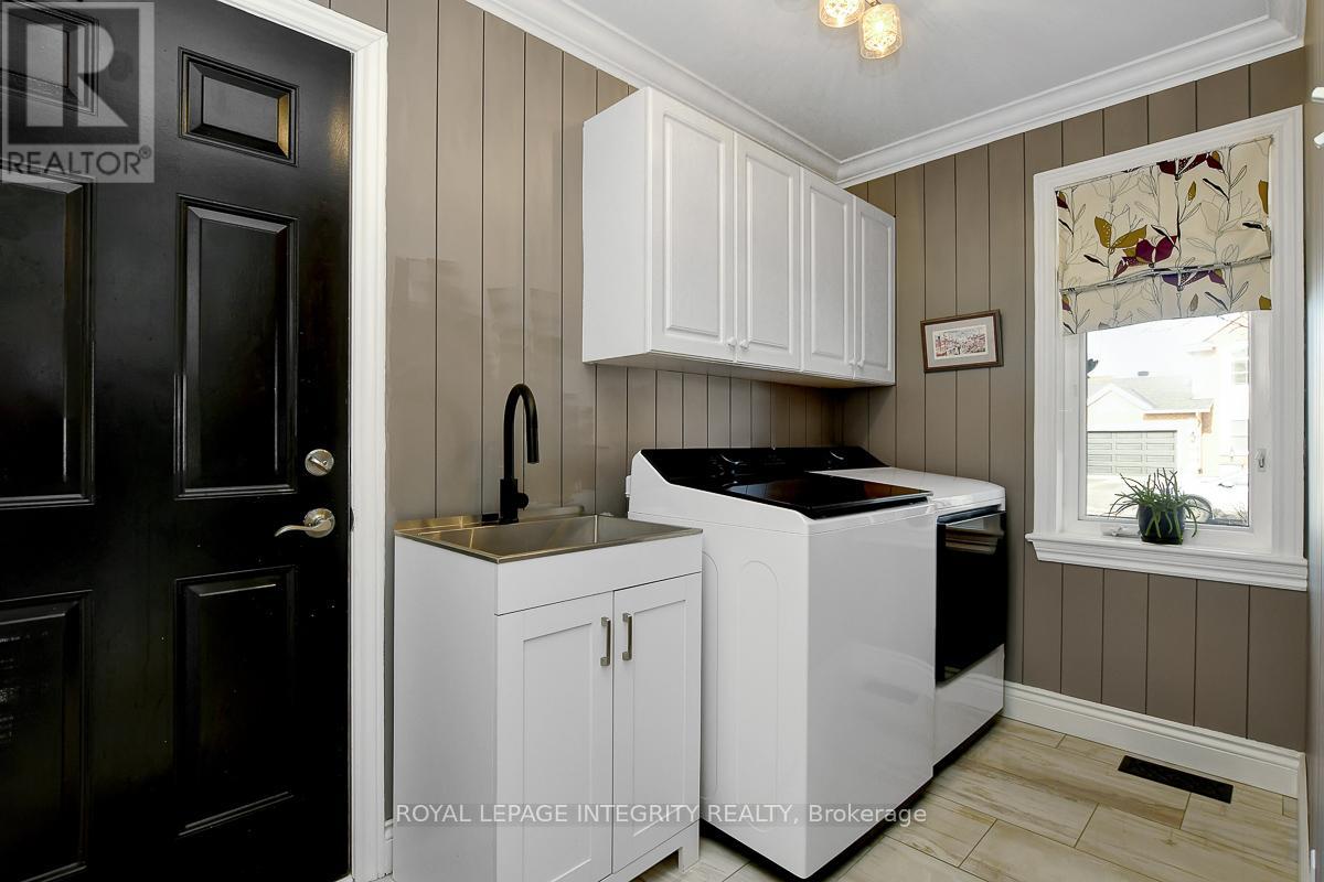 4 Heritage Grove Crescent, Ottawa, Ontario  K2S 1R2 - Photo 27 - X12873560