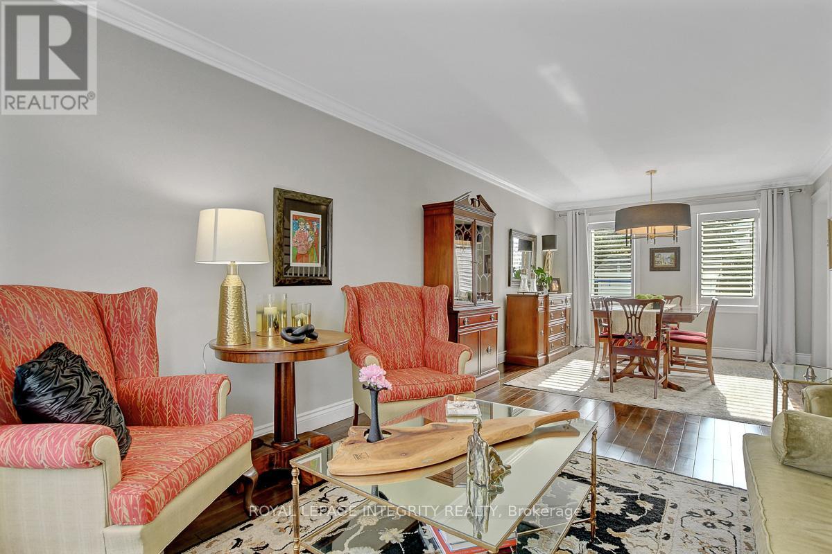 4 Heritage Grove Crescent, Ottawa, Ontario  K2S 1R2 - Photo 8 - X12873560