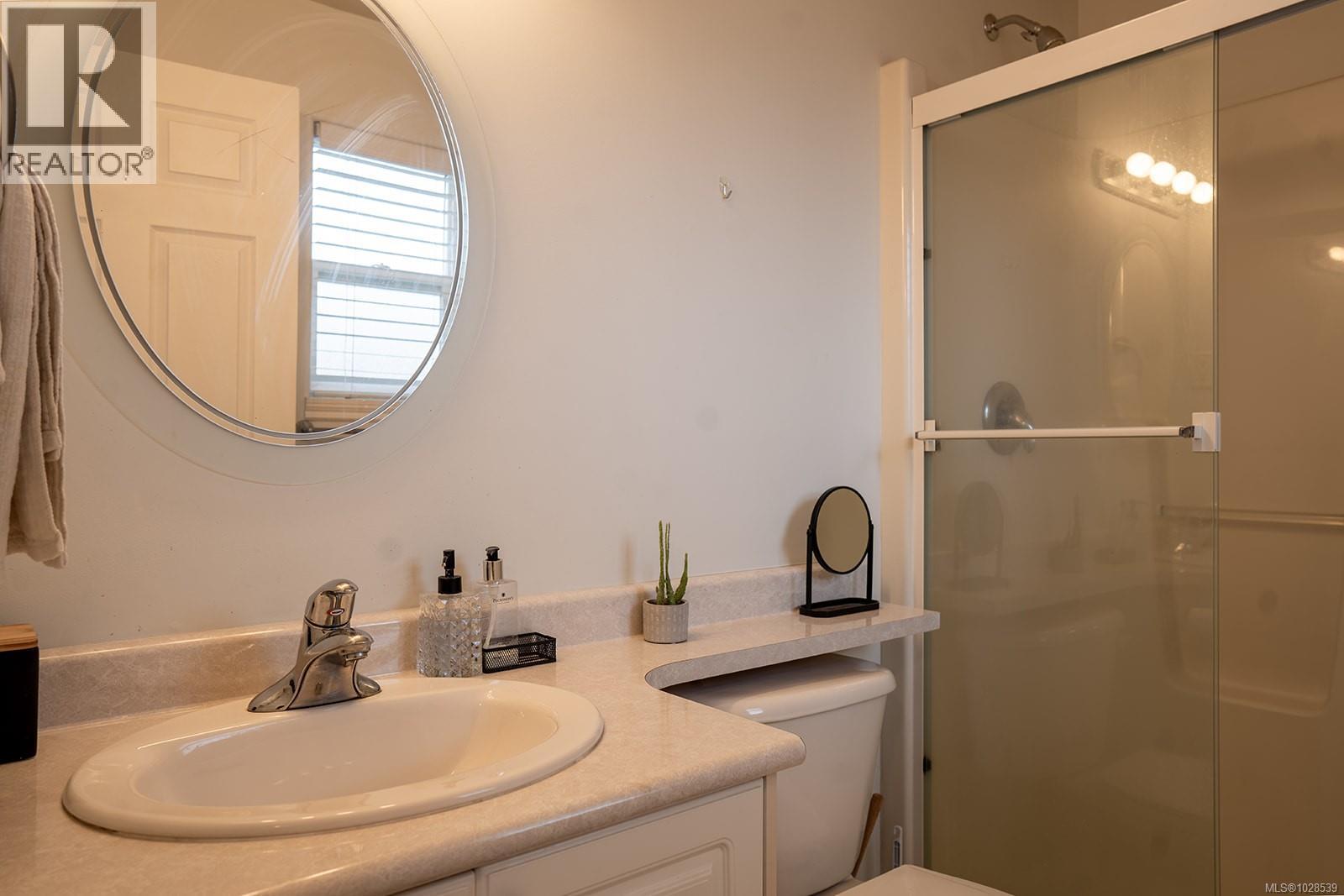 2508 Shakespeare St, Victoria, British Columbia  V8R 4G5 - Photo 33 - 1028539