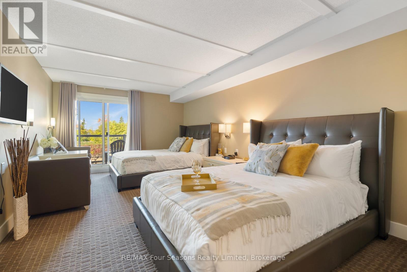 3411/3413 - 9 Harbour Street E, Collingwood, Ontario  L9Y 5C5 - Photo 12 - S12873526