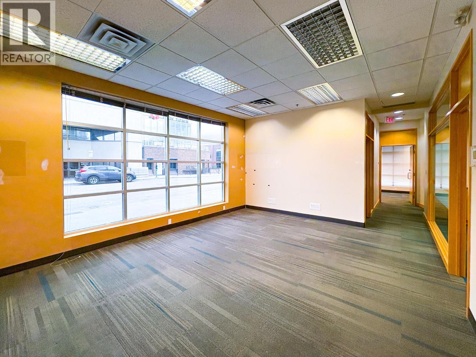 1674 Bertram Street Unit# 100, Kelowna, British Columbia  V1Y 9G4 - Photo 4 - 10378560