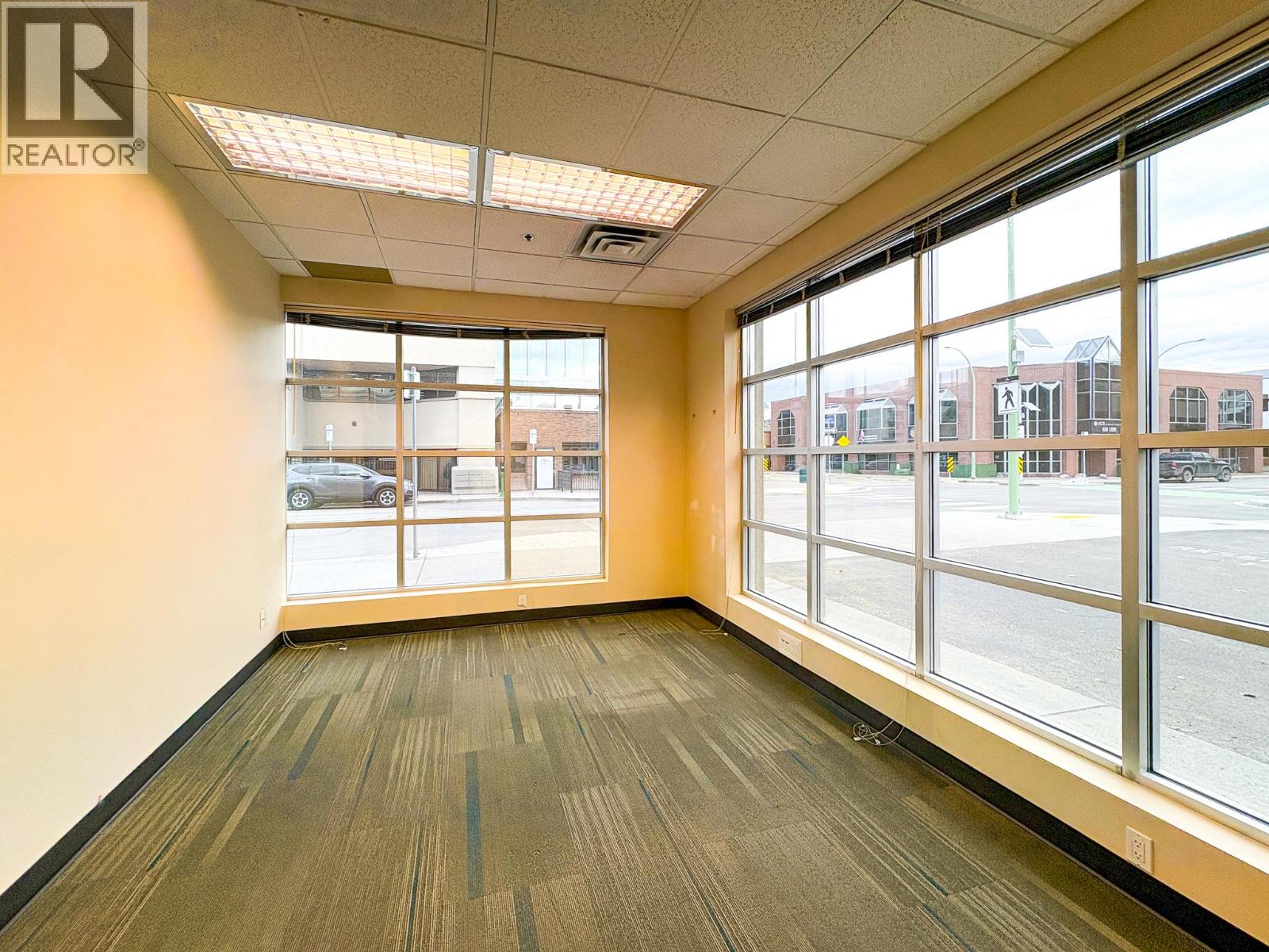 1674 Bertram Street Unit# 100, Kelowna, British Columbia  V1Y 9G4 - Photo 6 - 10378560