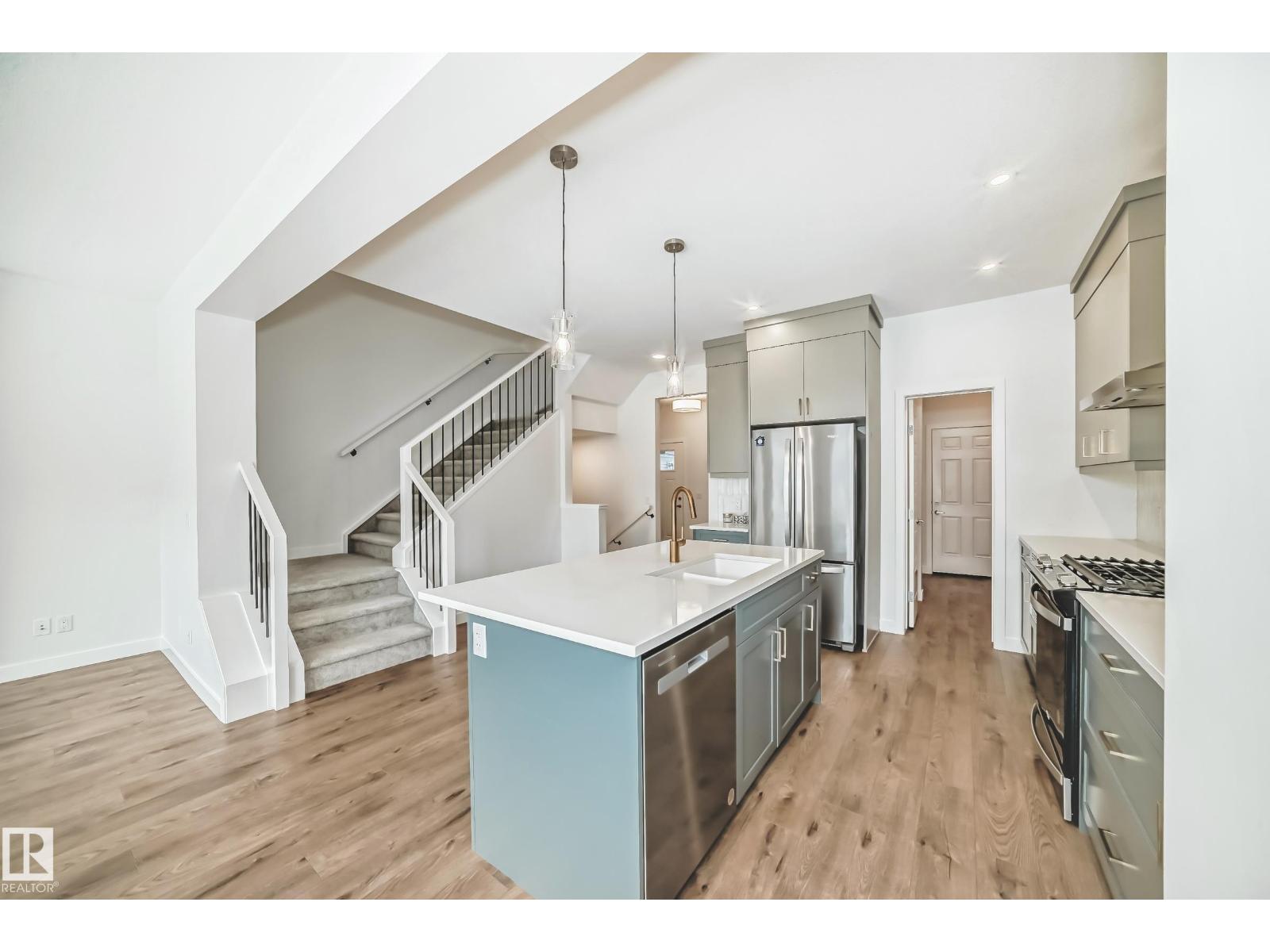 2896 Coughlan Green Gr Sw, Edmonton, Alberta  T6W 4B2 - Photo 8 - E4476518