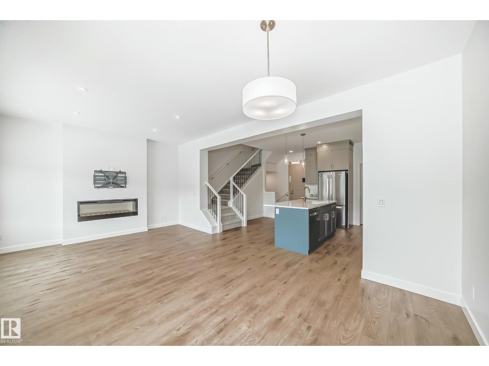 2896 Coughlan Green Gr Sw, Edmonton, Alberta  T6W 4B2 - Photo 7 - E4476518