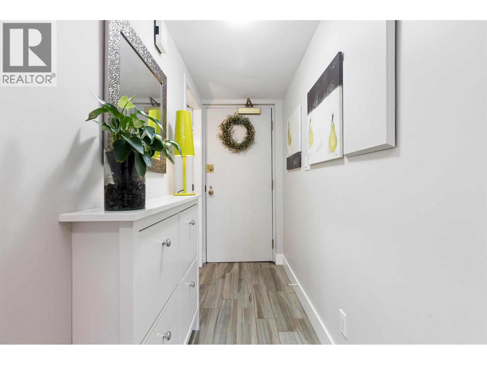 104 293 Smithe Street, Vancouver, British Columbia  V6B 5W4 - Photo 10 - R3098920