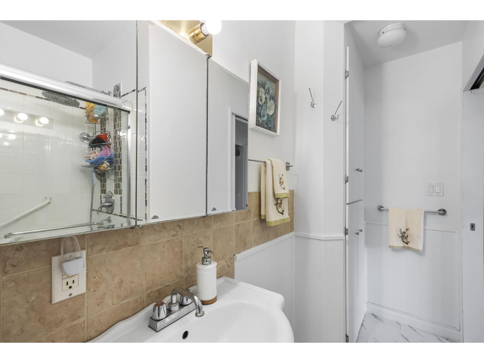 7566 Dunsmuir Street, Mission, British Columbia  V2V 4B4 - Photo 20 - R3098951