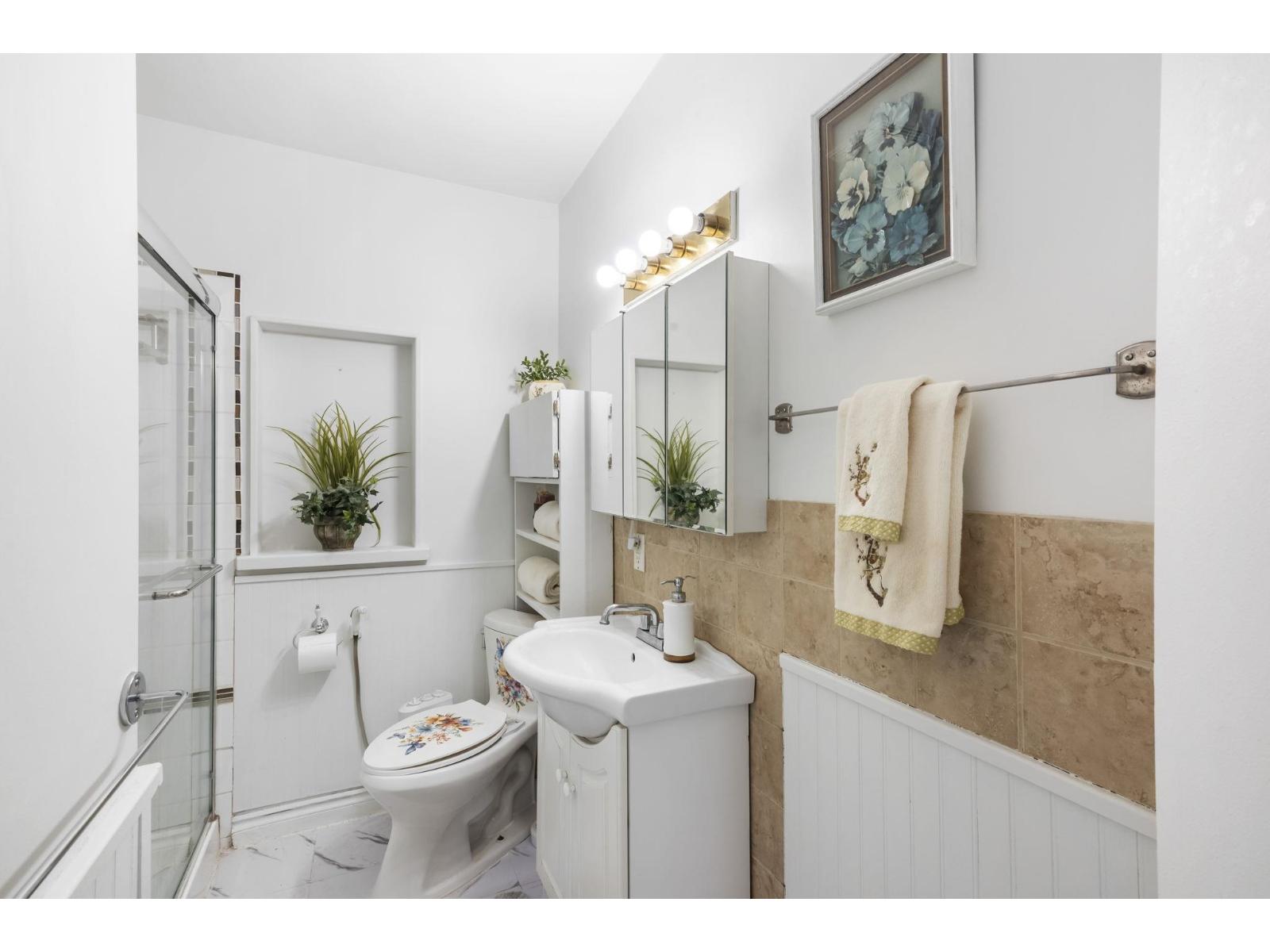 7566 Dunsmuir Street, Mission, British Columbia  V2V 4B4 - Photo 18 - R3098951