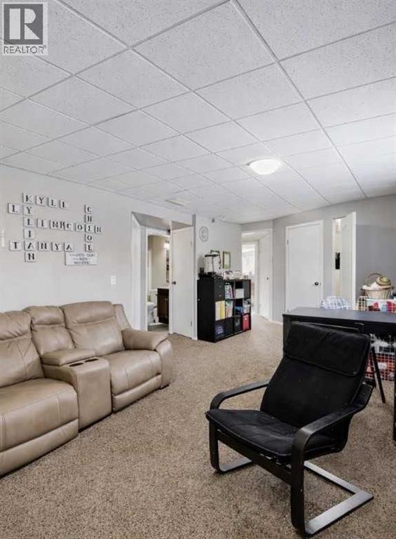 48 Hawthorn Way Ne, Olds, Alberta  T4H 1X7 - Photo 16 - A2291739