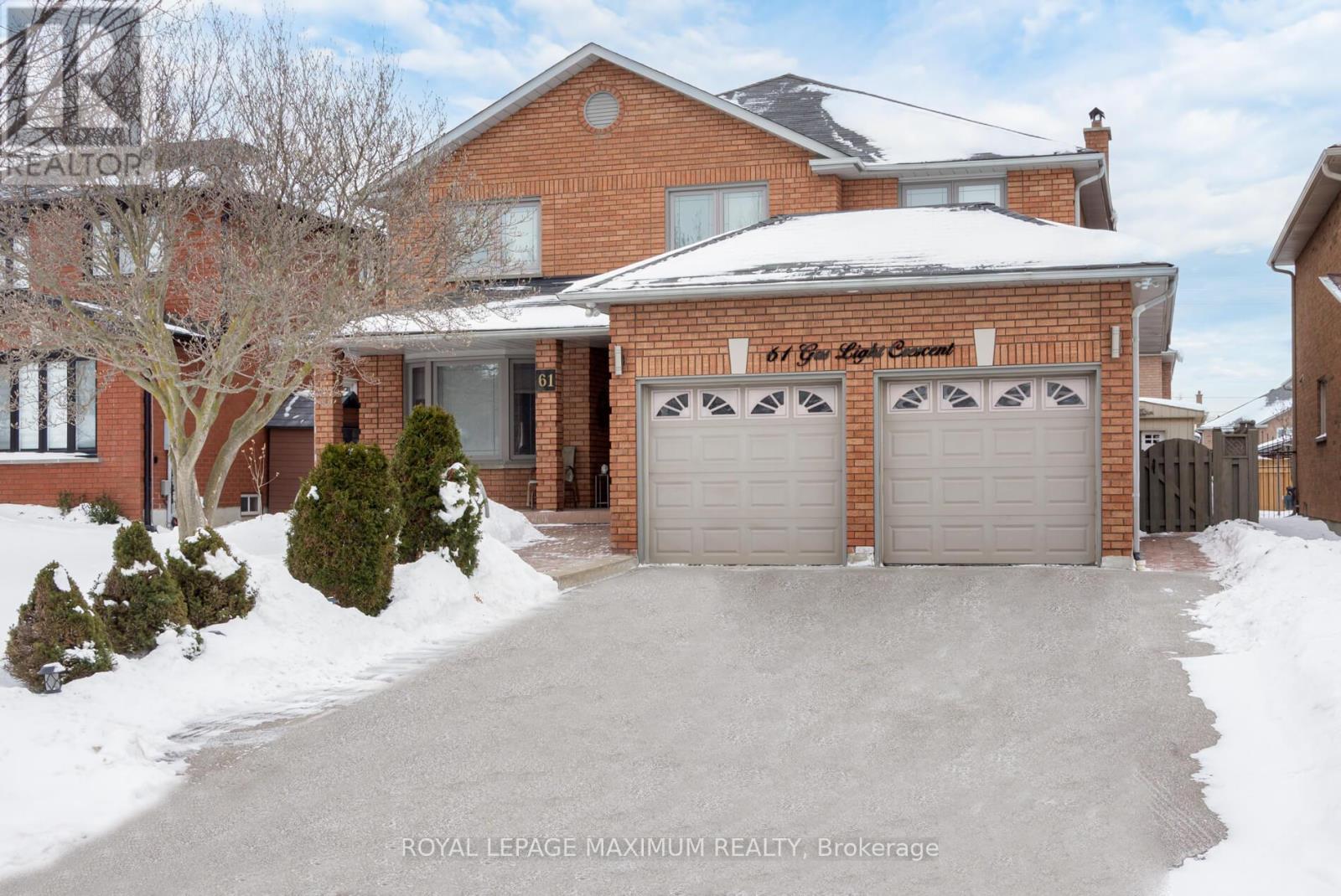 61 GAS LIGHT CRESCENT, Vaughan, Ontario