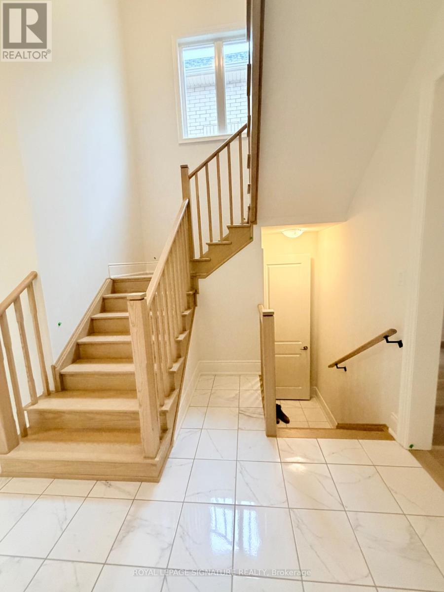 8 Art Leech Drive, Richmond Hill, Ontario  L4E 3R9 - Photo 27 - N12686580