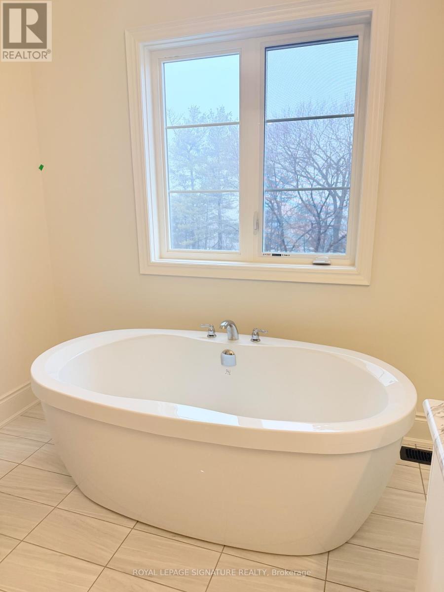 8 Art Leech Drive, Richmond Hill, Ontario  L4E 3R9 - Photo 14 - N12686580