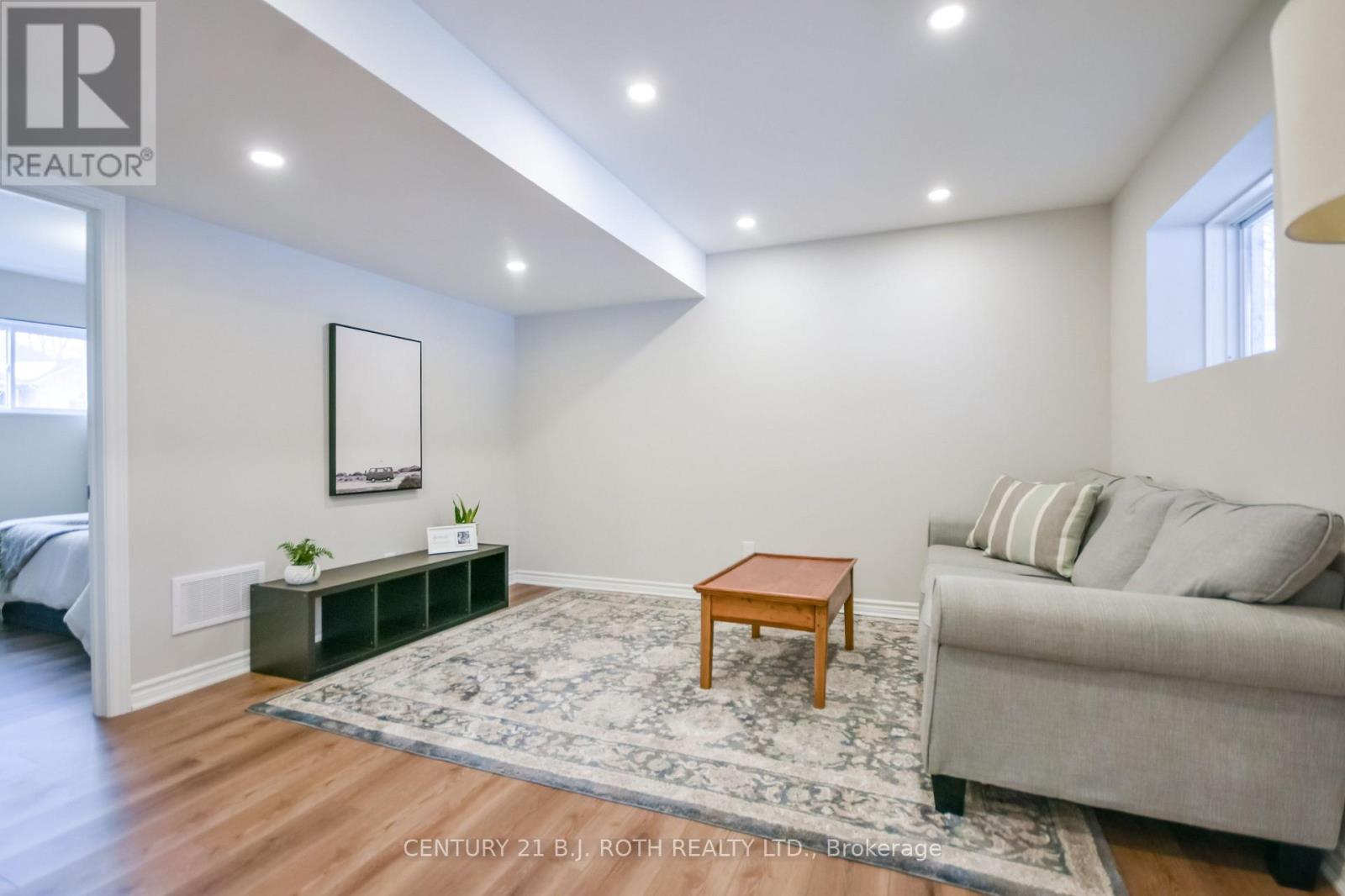 3861 East Street E, Innisfil, Ontario  L9S 2L9 - Photo 19 - N12871044