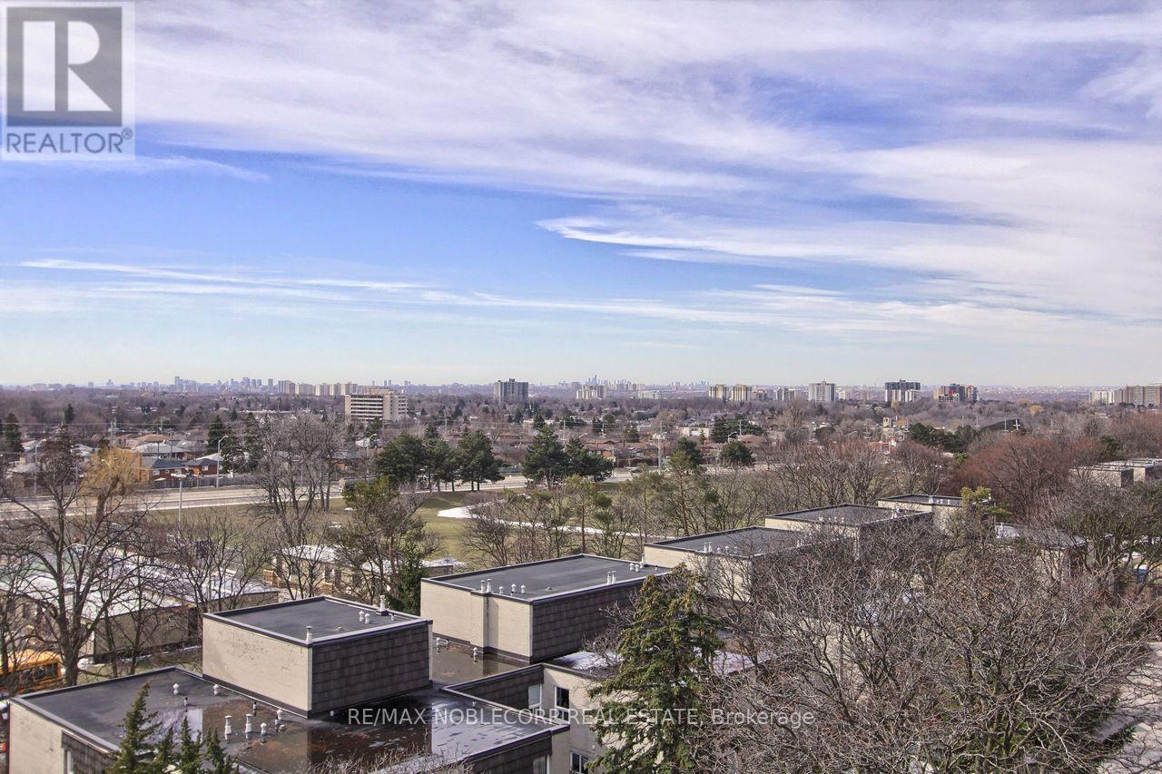 810 - 19 Four Winds Drive, Toronto, Ontario  M3J 2S9 - Photo 13 - W12867470