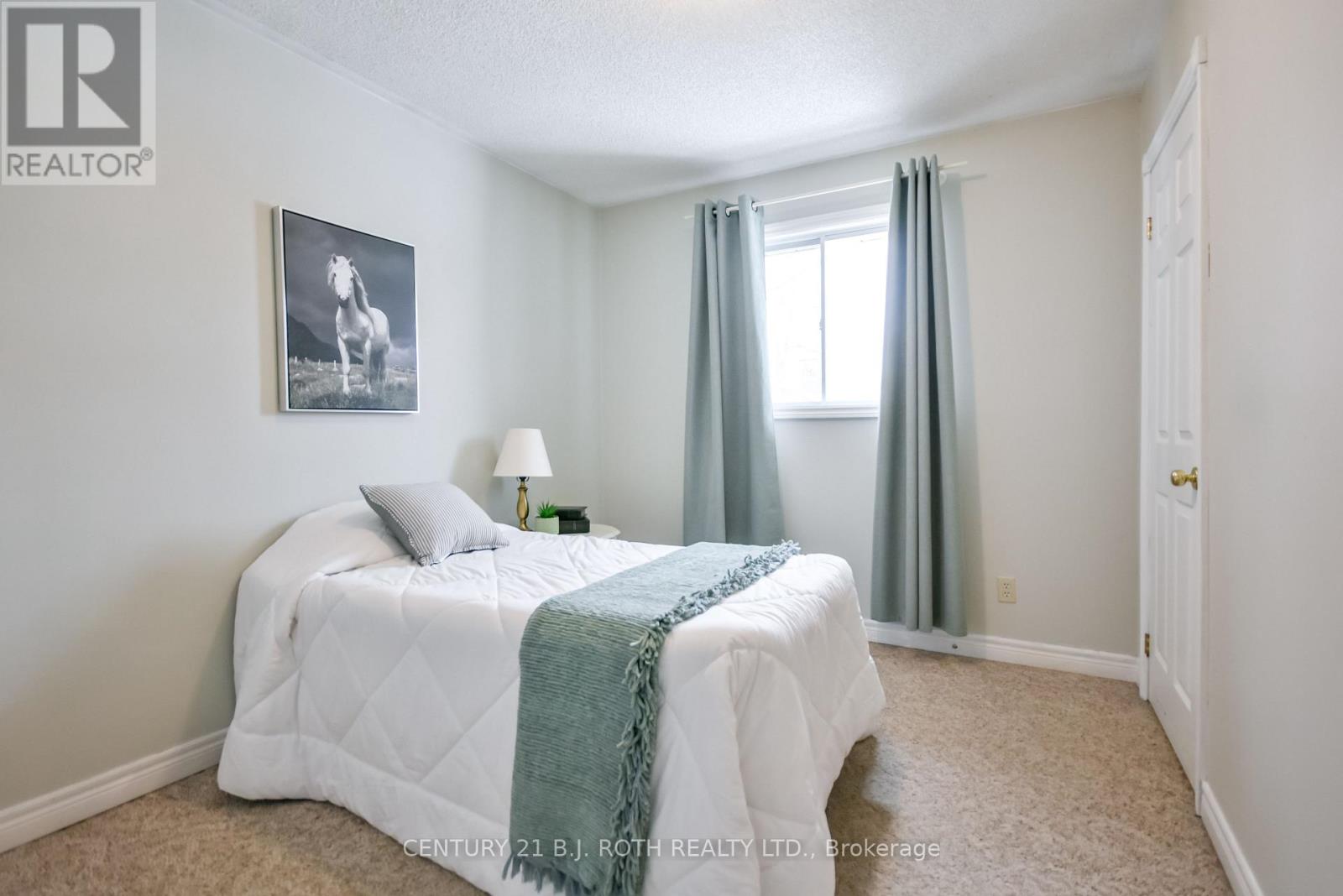 3861 East Street E, Innisfil, Ontario  L9S 2L9 - Photo 14 - N12871044