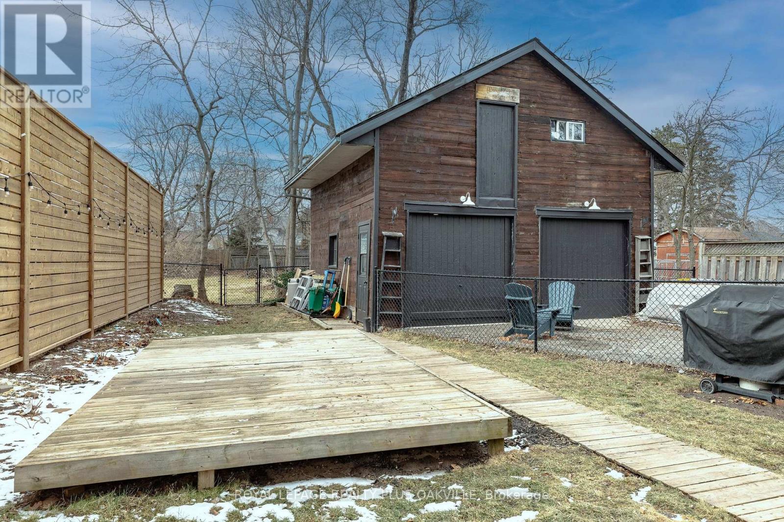 381 Elizabeth Street, Grimsby (Grimsby Beach), Ontario  L3M 3K6 - Photo 50 - X12848798