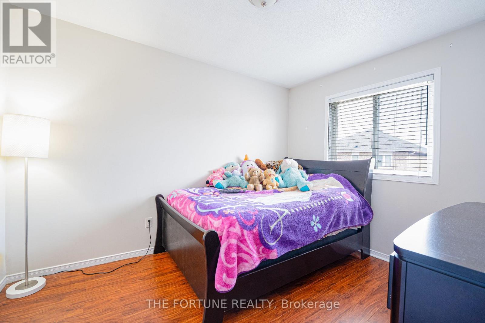 27 Hiberton Crescent, Brampton, Ontario  L7A 3E2 - Photo 21 - W12873576