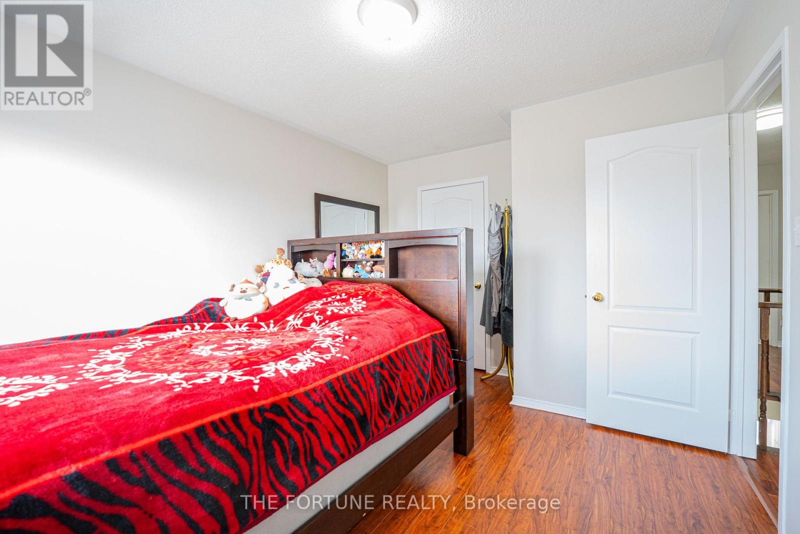 27 Hiberton Crescent, Brampton, Ontario  L7A 3E2 - Photo 25 - W12873576