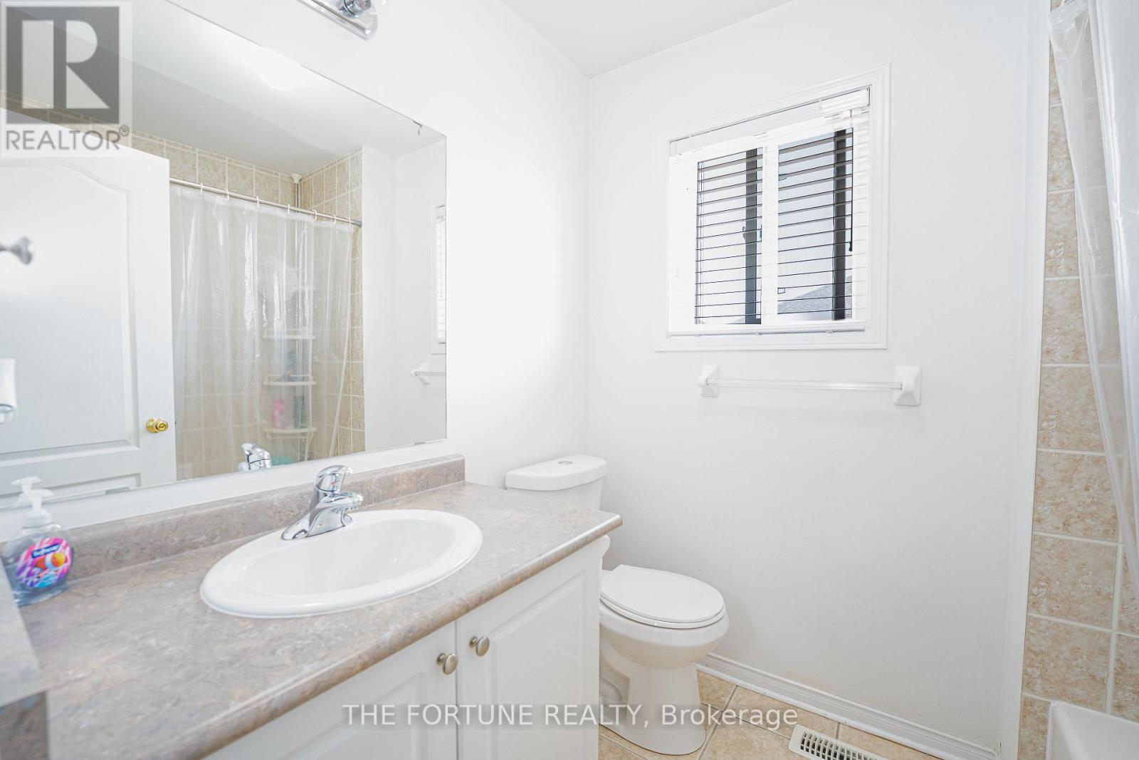 27 Hiberton Crescent, Brampton, Ontario  L7A 3E2 - Photo 26 - W12873576