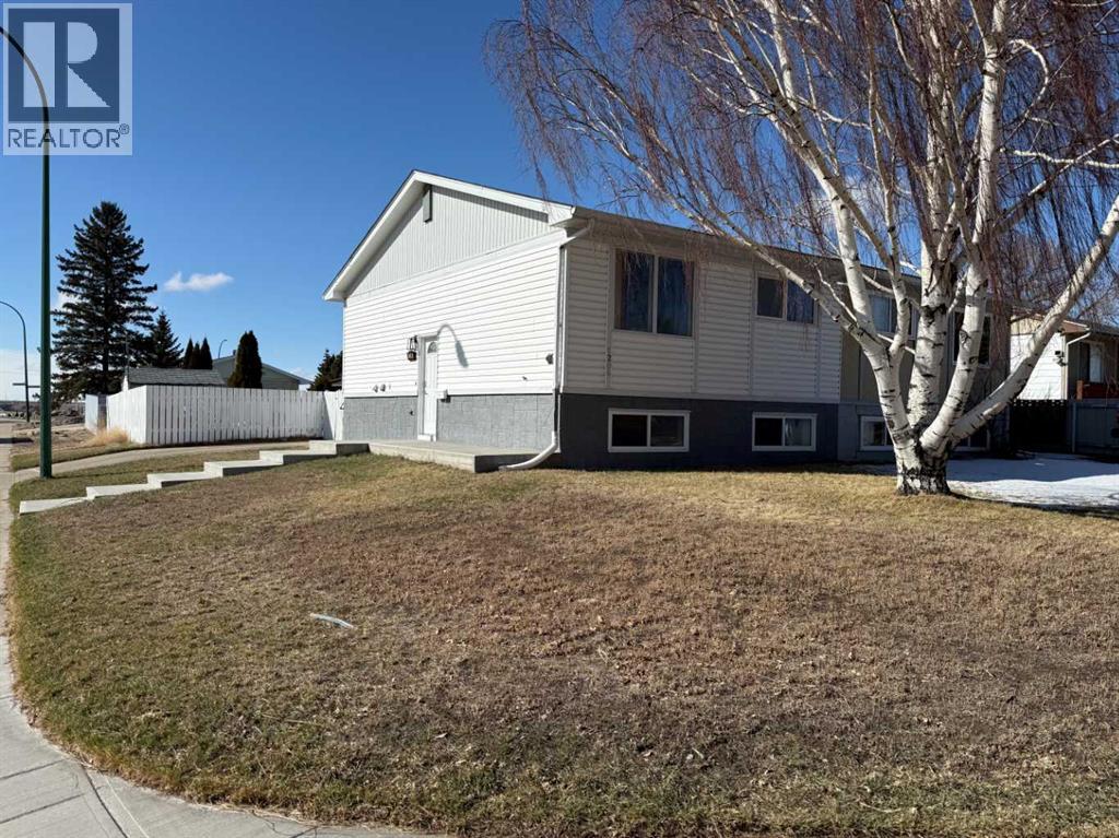 1206 6 Street N, lethbridge, Alberta