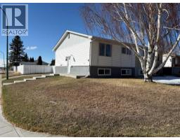 1206 6 Street N, Lethbridge, Alberta