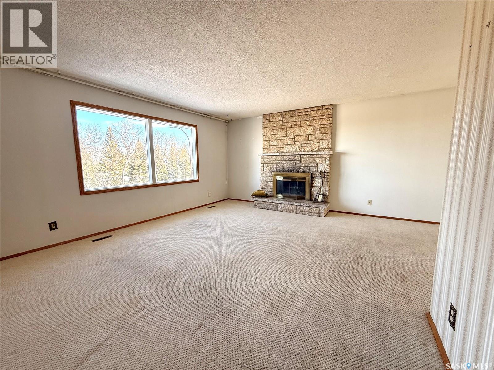 264 Hayes Drive, Swift Current, Saskatchewan  S9H 4H1 - Photo 3 - SK029901