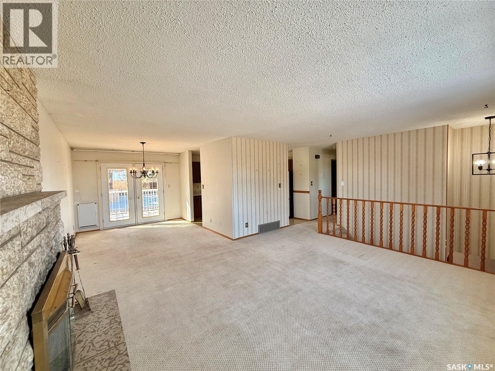 264 Hayes Drive, Swift Current, Saskatchewan  S9H 4H1 - Photo 5 - SK029901