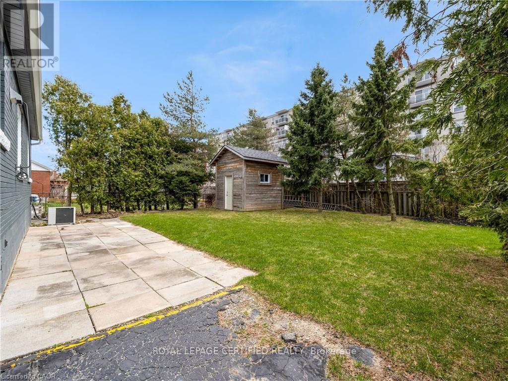 54 Duncombe Drive, Hamilton, Ontario  L9A 2G2 - Photo 27 - X12873524