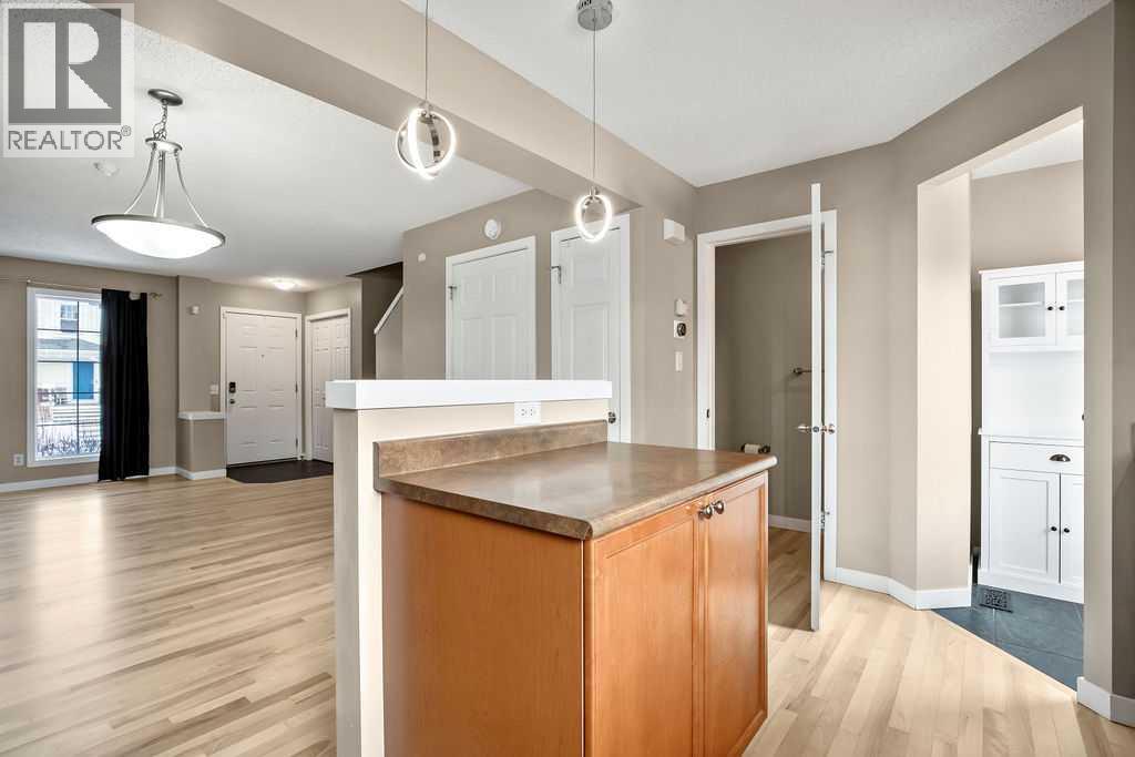 230 Elgin Place Se, Calgary, Alberta  T2Z 4V8 - Photo 10 - A2284891