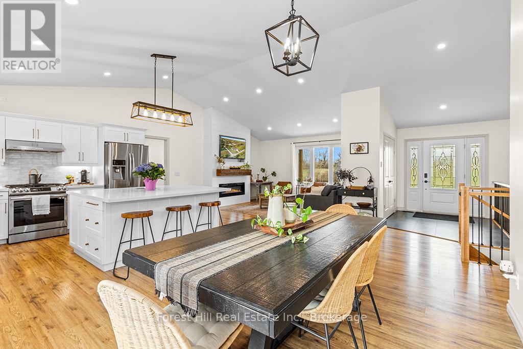 182 ALMA STREET, chatsworth, Ontario