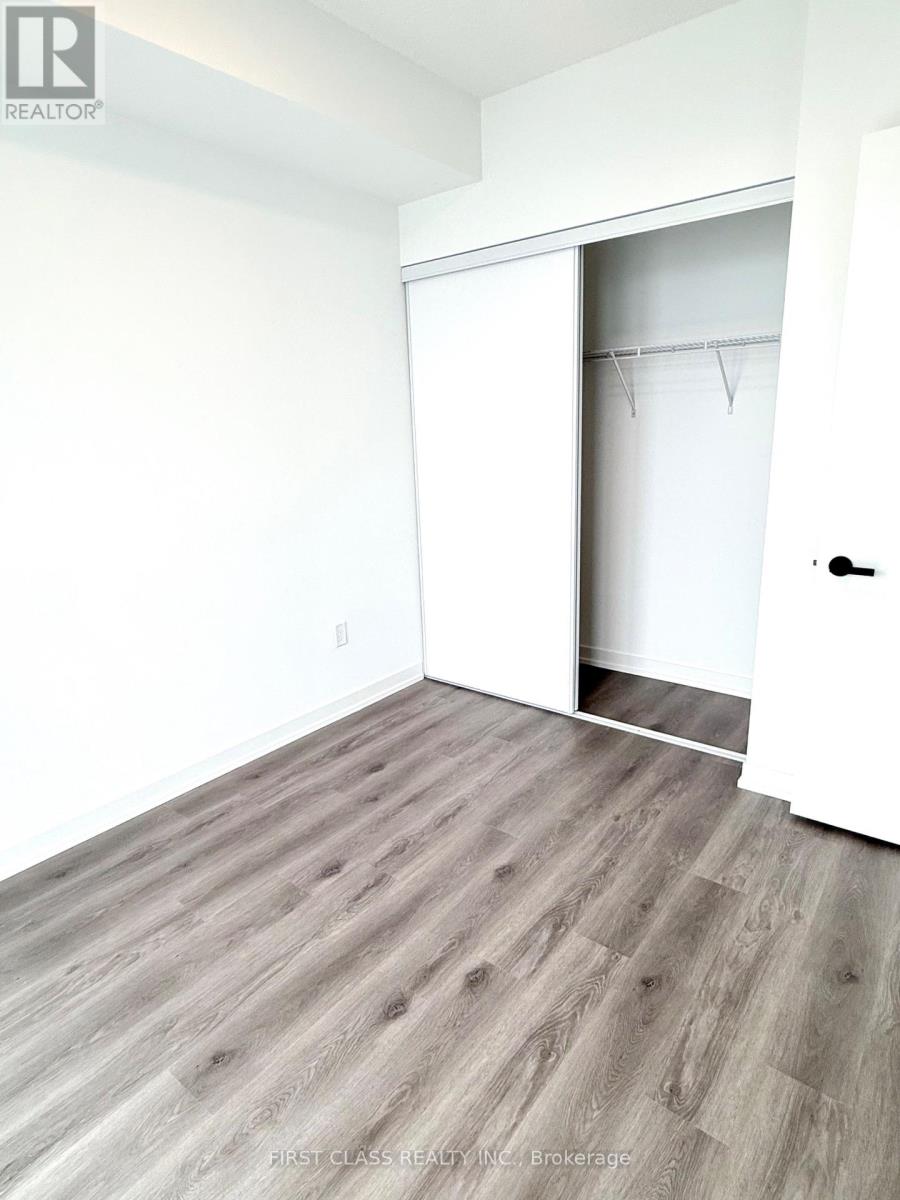 4209 - 28 Interchange Way, Vaughan, Ontario  L4K 0P8 - Photo 6 - N12857544