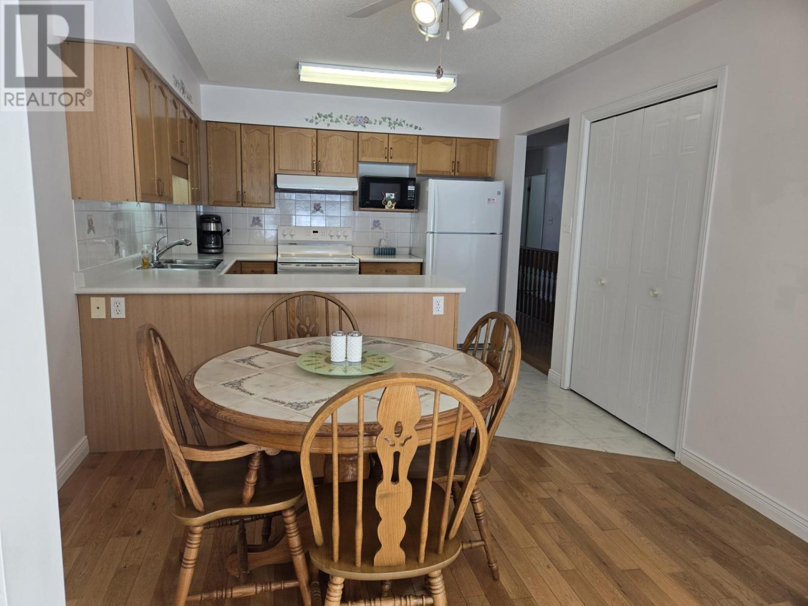 899 Lake St, Sault Ste. Marie, Ontario  P6B 6K3 - Photo 6 - SM260462